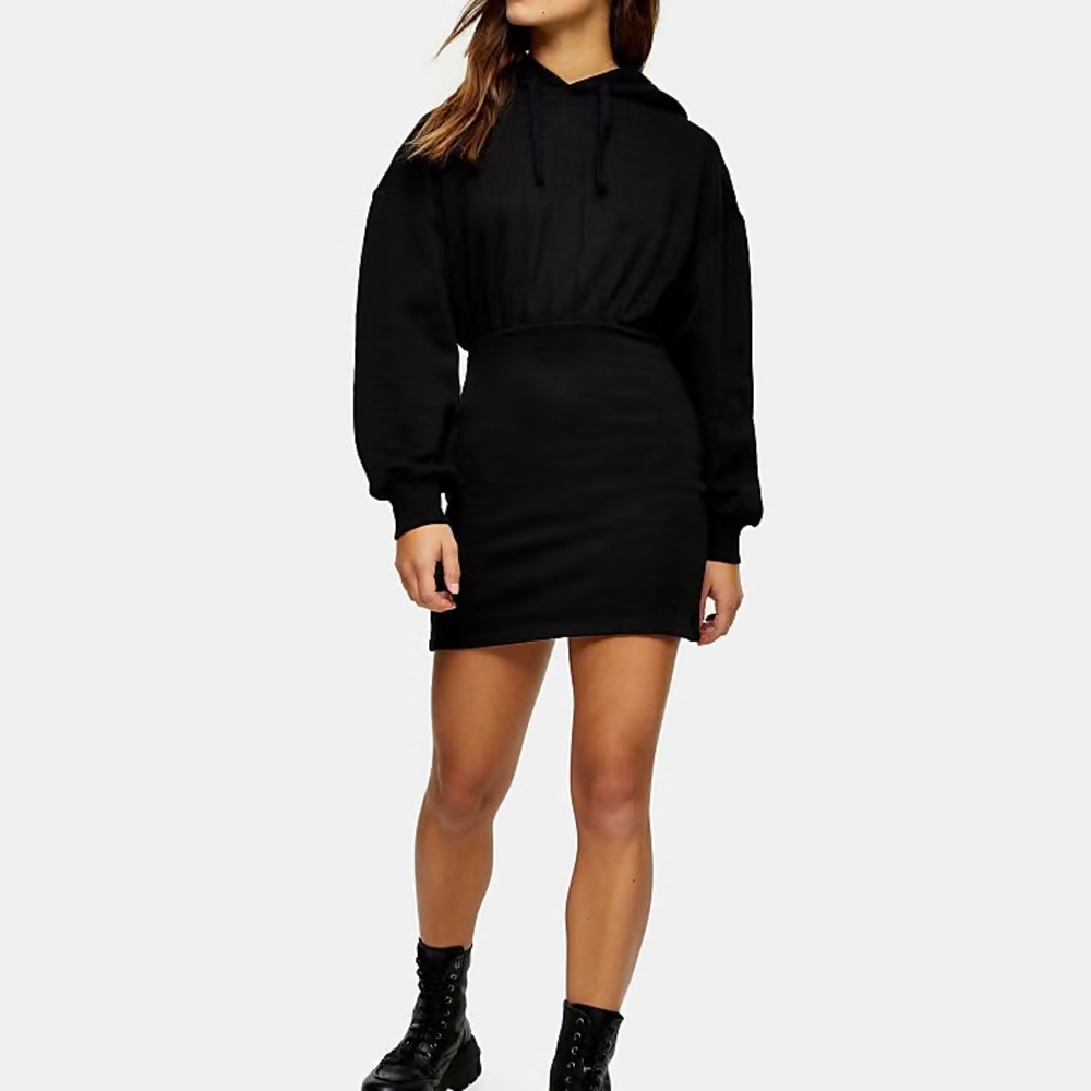 SOLD🤍ASOS Design Black Garment - Picture 2 of 10